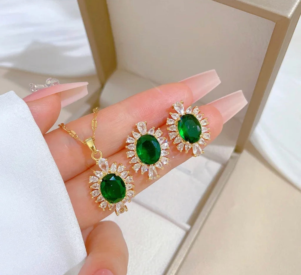 Round Emerald